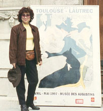 Mom tolouse.jpg (21224 bytes)